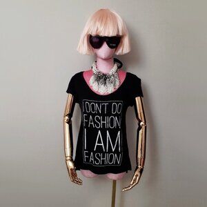EUC Knit Riot black graphic text "I don't do fashion..." t-shirt, S